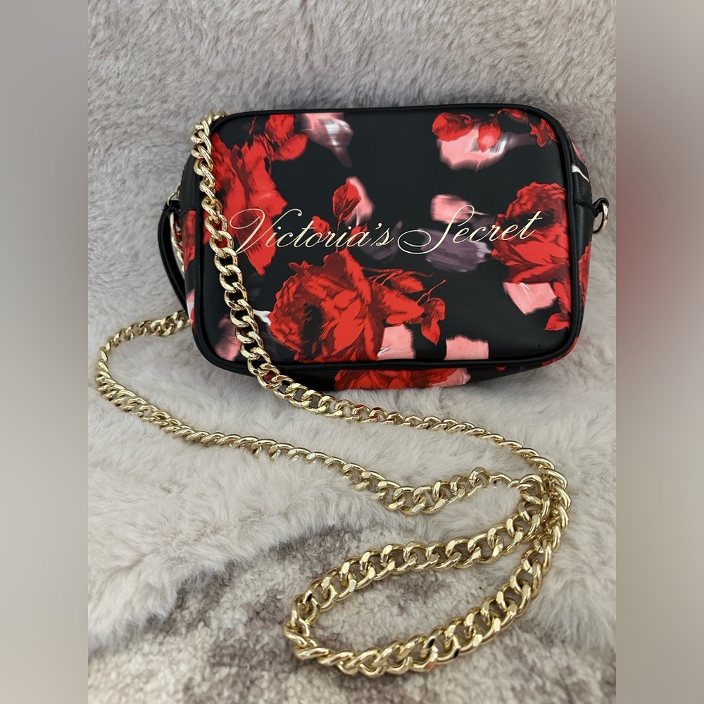 Victoria’s Secret Small Crossbody Bag. LIKE NEW Perfect Condition ❤️✨